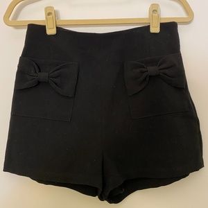 Forever 21 Exclusive Front Bow High Waisted Shorts